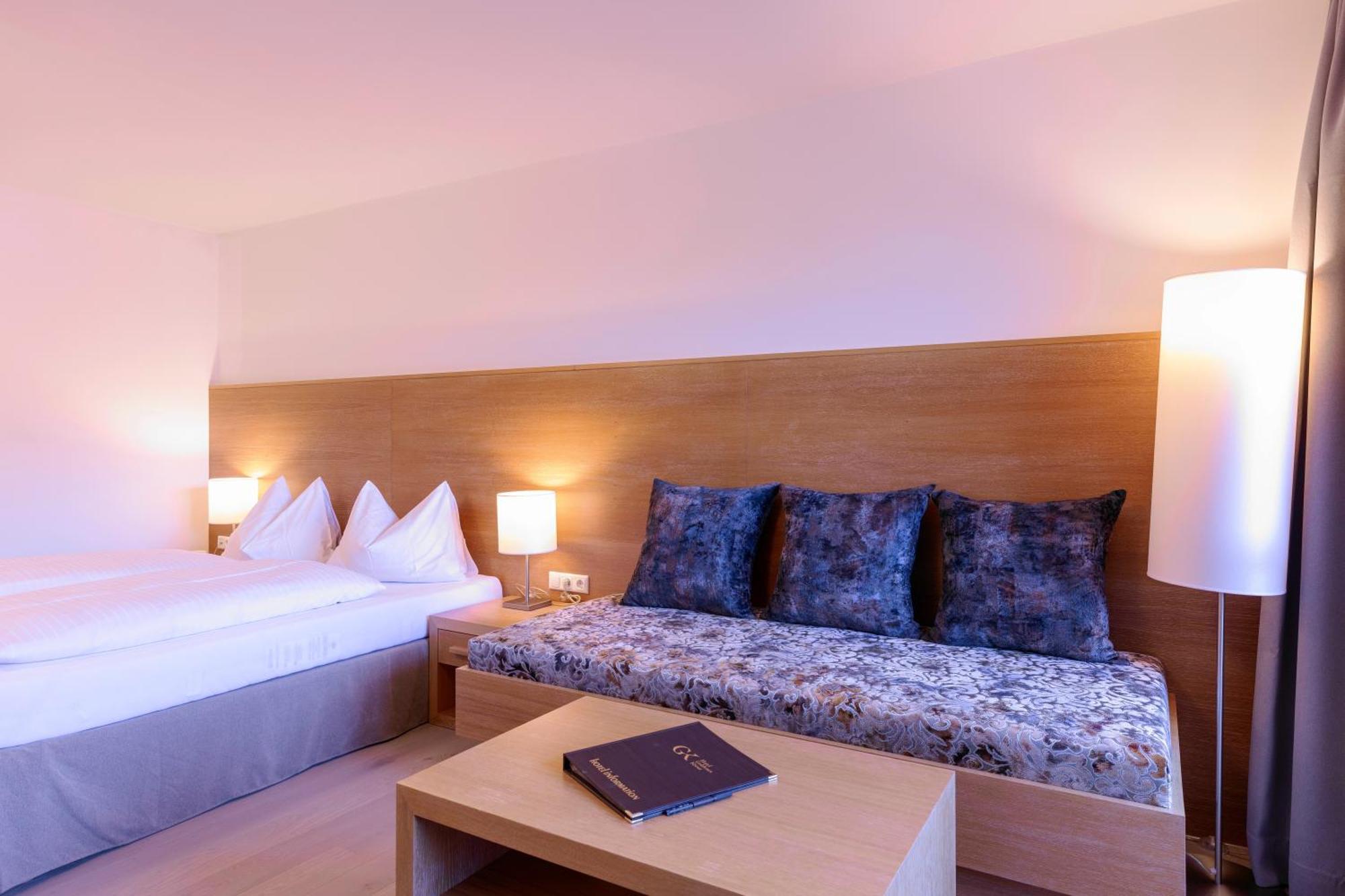 Quality Hosts Arlberg - Hotel Goldenes Kreuz B&B Sankt Anton am Arlberg Exteriér fotografie